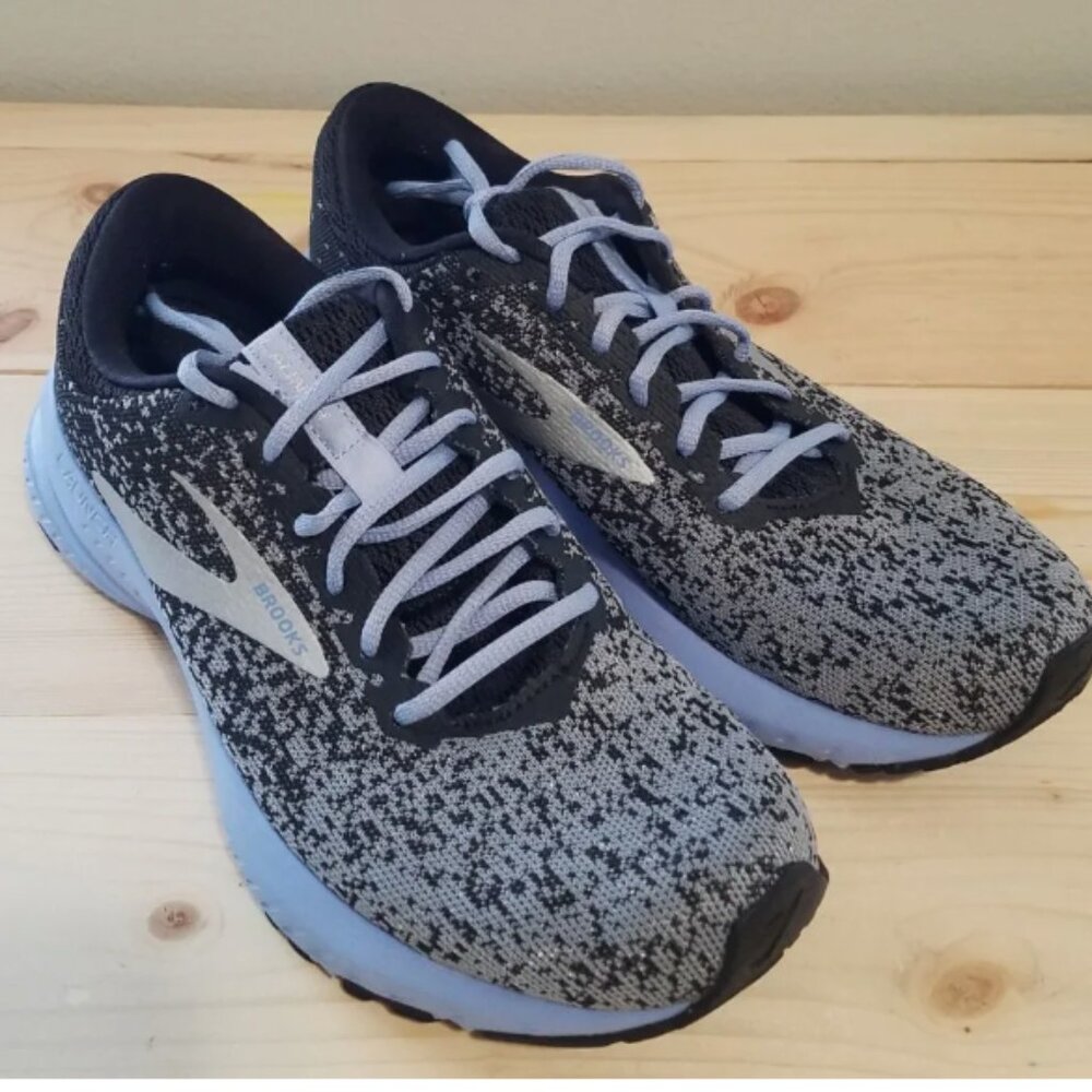 Brooks Womens Launch 6 size 7.5- Black/Purple/Silver